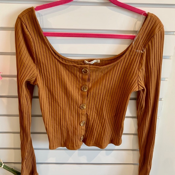 Brown ribbed long sleeve top - Picture 2 of 11